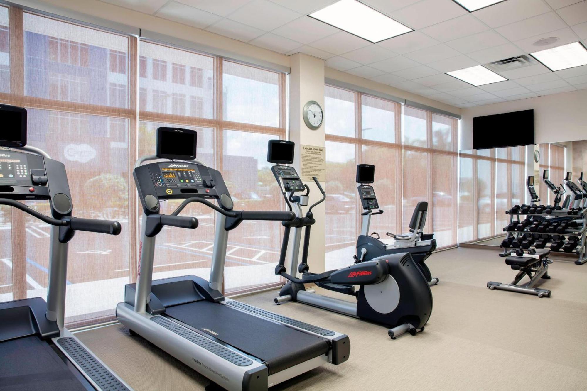 Springhill Suites By Marriott Miami Doral Exterior photo
