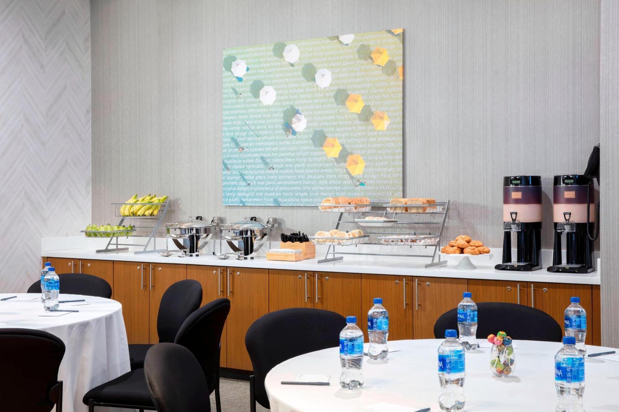 Springhill Suites By Marriott Miami Doral Exterior photo