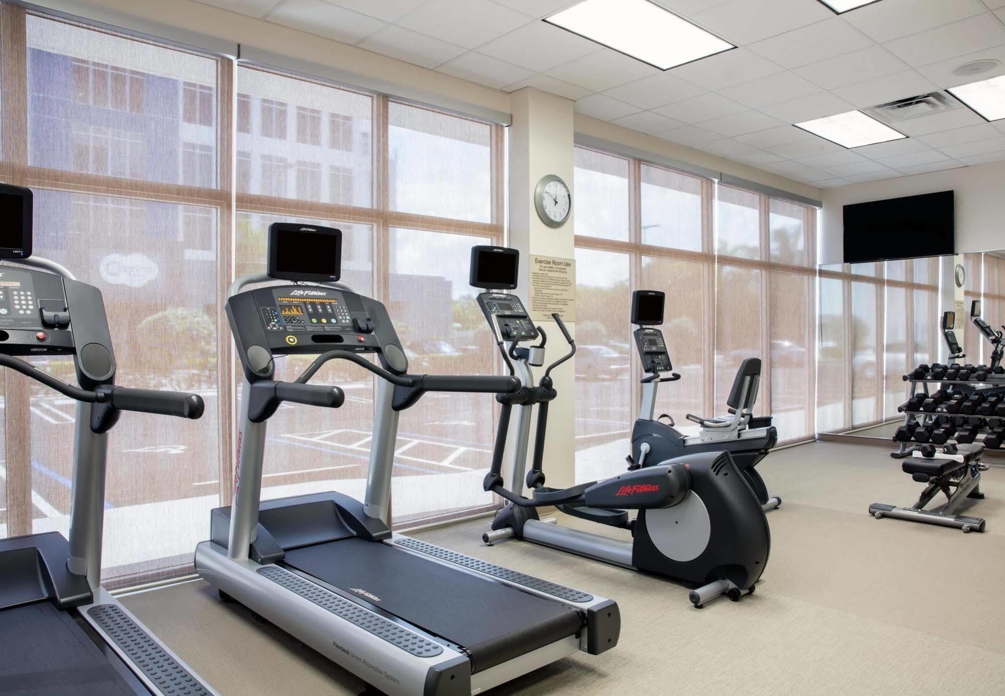 Springhill Suites By Marriott Miami Doral Exterior photo